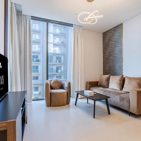 Stay By Latinem Luxury 1Br Plus Study Holiday Home Cv A2712 Near Downtown Dubai Bagian luar foto