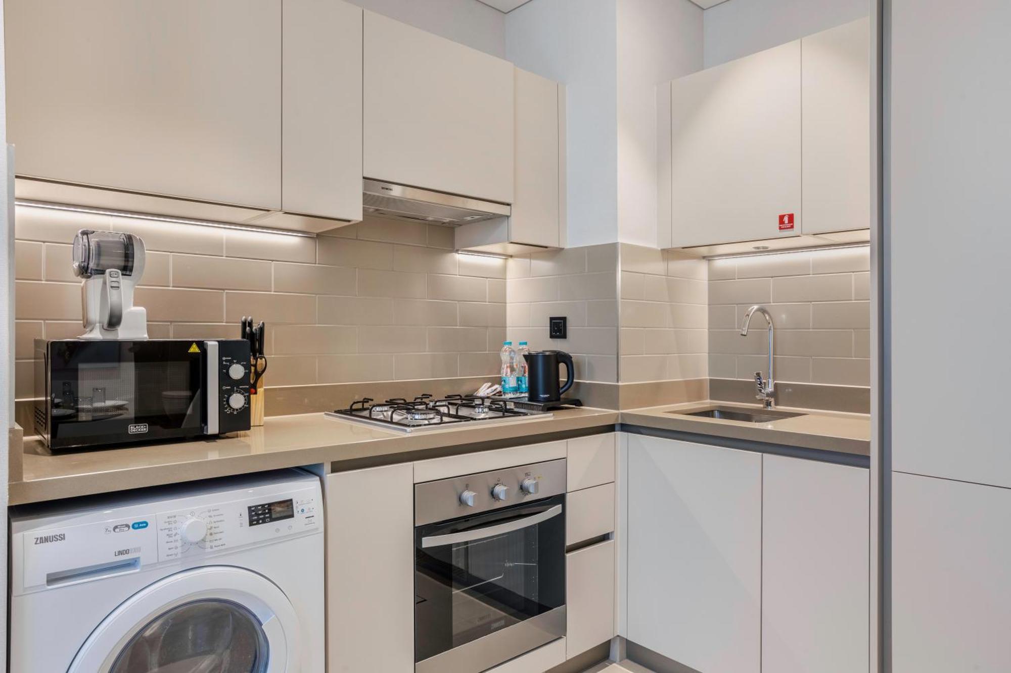 Stay By Latinem Luxury 1Br Plus Study Holiday Home Cv A2712 Near Downtown Dubai Bagian luar foto